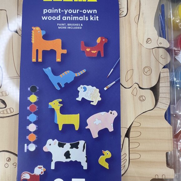 Mondo Llama Paint-Your-Own Wood Animals Kit With Paints And Brushes New - Picture 11 of 11